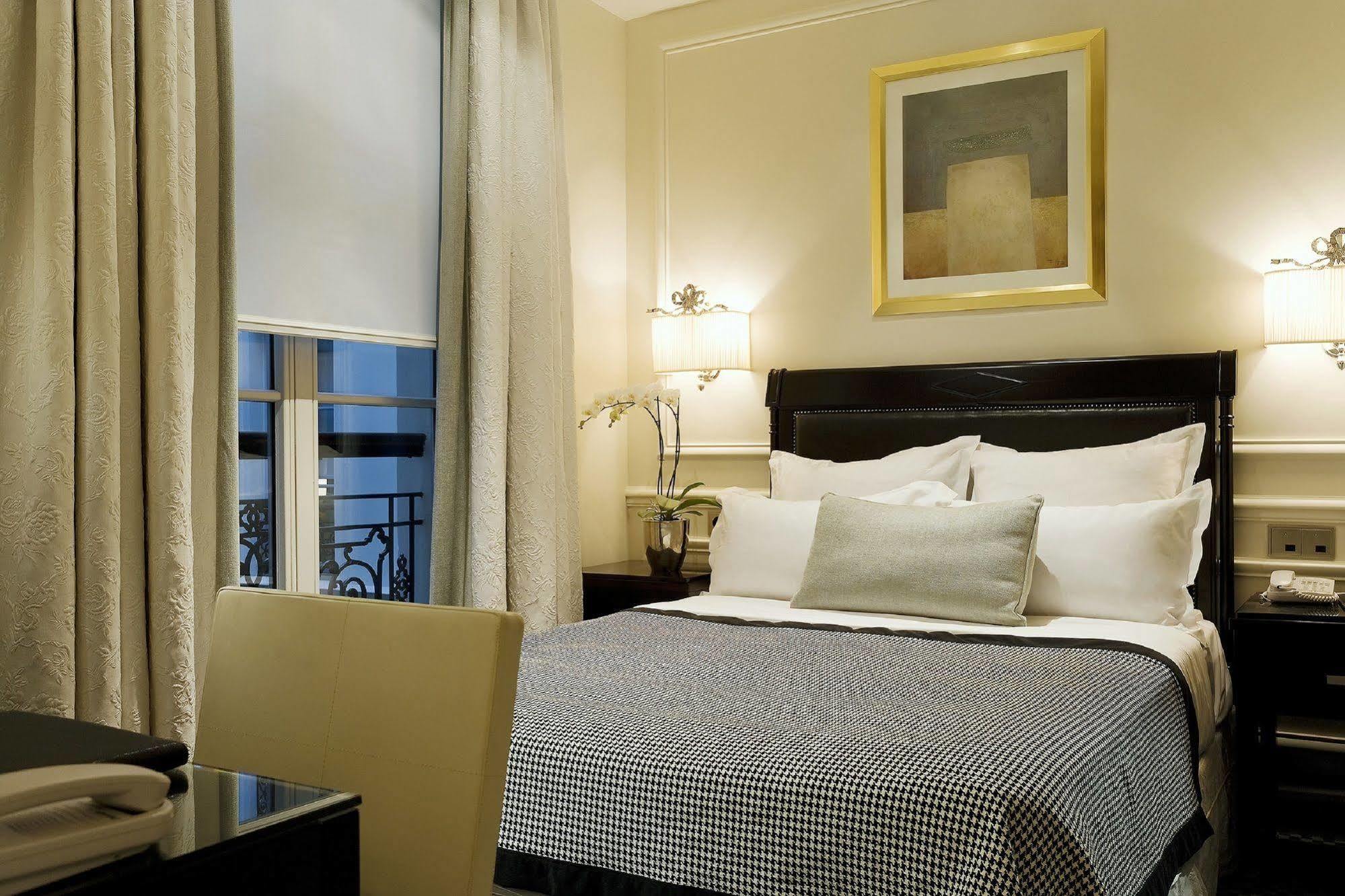 Hotel Keppler Paříž Pokoj fotografie